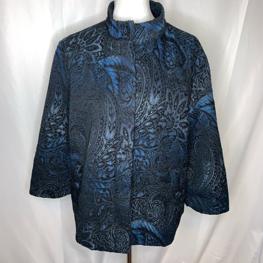 Chico’s Damask Button Down Blazer